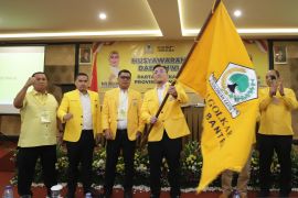 Andika Hazrumy pimpin Golkar Banten