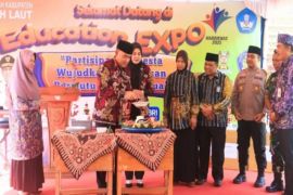 Bupati Tanah Laut serukan seluruh elemen bangun pendidikan