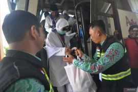 Dua calon haji Embarkasi Padang wafat di Madinah