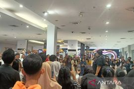 Ratusan peserta antusias lakoni audisi D'Academy 7 di Samarinda