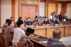 DPRD Kalsel sependapat KPID harus lakukan pembinaan lembaga penyiaran