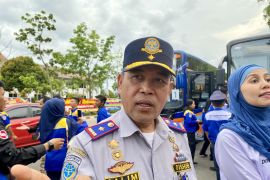 Dishub Batam cek data KIR truk lori yang alami kecelakaan di Simpang Traffic Light Tiban