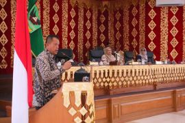 Pemkot Payakumbuh terima rekomendasi LKPJ dari Legislator