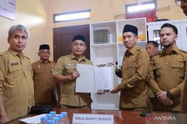 Bupati Aceh Barat tunjuk Kadis PUPR jabat pelaksana tugas Asisten Ekonomi Pembangunan
