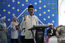 Wabup OKU Timur lepas keberangkatan JCH kloter III menuju asrama haji