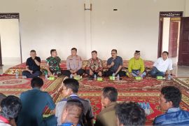 Pemkab Tebo Jambi  mediasi warga SAD dengan perusahaan pascabentrokan