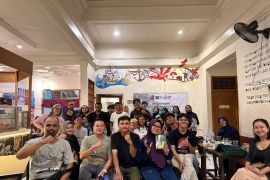 Hari Kebebasan Pers Sedunia : AJI Pontianak angkat kembali kasus Naimullah dan Tantangan Media di Era AI