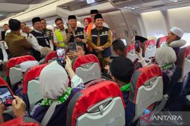 Pemberangkatan Jamaah Calon Haji Kloter Pertama Embarkasi Banjarmasin