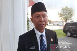 Pemprov pastikan perbaiki akses jalan Pelabuhan Roro Penarik di Lingga