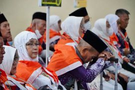 Wagub Bengkulu ingatkan jamaah kurangi main gawai selama ibadah haji