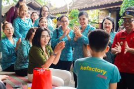 PKK - Dinas Sosial Badung gelar aksi sosial dengan disabilitas