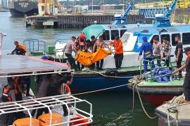 Kelasi feri tenggelam di perairan Penajam ditemukan meninggal