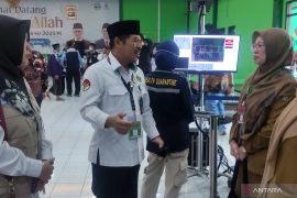 PPIH Surabaya: Dua calon haji masih dirawat di RSUD Haji