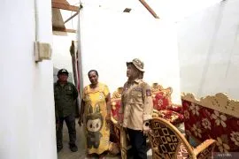 Dinsos tinjau lokasi angin puting beliung di Kabupaten Gorontalo