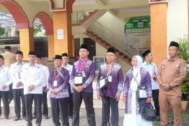 Empat calon haji Tulungagung yang tertunda akhirnya berangkat