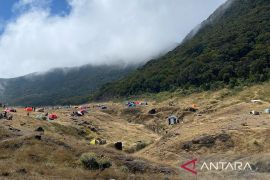 TN Gunung Gede Pangrango terapkan daftar hitam pendaki langgar aturan