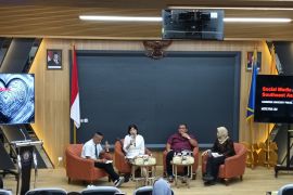 Pakar: Media sosial tak selalu sejalan dengan demokrasi
