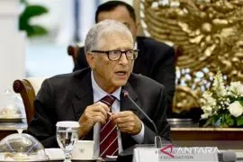 Humaniora kemarin, Bill Gates ke Indonesia hingga WNI tanpa visa haji