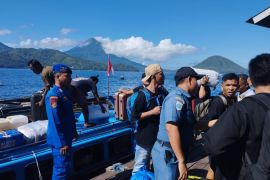 Polda Malut awasi transportasi laut hadapi cuaca ekstrem