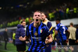Inter Milan melaju ke final usai menang 4-3 atas Barcelona