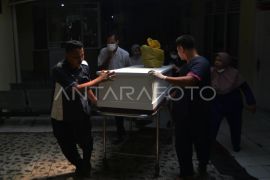 Pemulangan jenazah korban kecelakaan bus ALS Page 1 Small