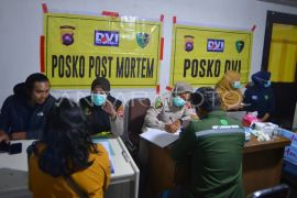 Penjemputan jenazah korban kecelakaan bus ALS Page 2 Small