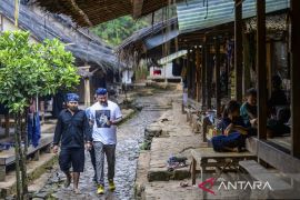 Kunjungan wisman ke Indonesia menurun