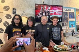 Grup band rock God Bless gelar konser akustik perdana pada 17 Mei 2025