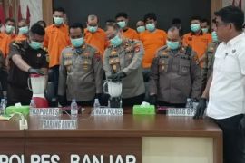 Polhukam kemarin dari pengungkapan kasus hingga pesta sabu