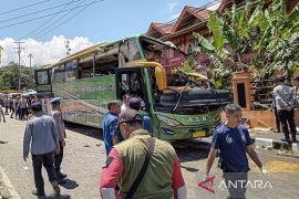Kemenhub segera panggil pemilik Bus ALS akibat tak berizin