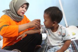 Prevalensi angka stunting nasional turun