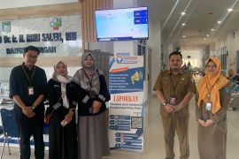 Ombudsman Babel membuka posko pengaduan di RSUD Ibnu Saleh