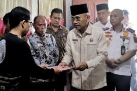 Bupati Simalungun tunjukkan empati ke keluarga korban bus ALS