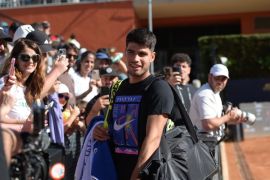 Carlos Alcaraz berharap tantang Sinner di final Roma