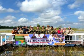 Dinas KPP Barut kenalkan lingkup kerja kepada PPPK baru di Balai Perikanan Trinsing