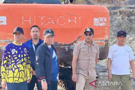 Kotabaru govt holds clean up action at Stagen Hospital