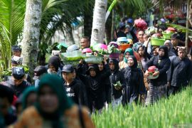 Tradisi Ithuk-ithukan untuk sumber mata air