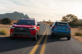 Toyota tambahkan trim GR Sport ke jajaran Corolla Cross terbaru