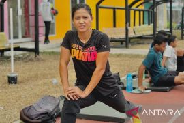 Sri Maya, atlet kebanggaan Sumsel pemegang rekor lari 400 meter