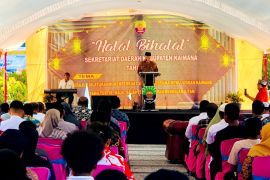 Bupati Kaimana ajak ASN tingkatkan disiplin dan profesionalisme