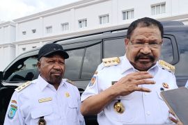 Pemprov Papeg beri bantuan bencana banjir 50 ton beras untuk Lanny Jaya