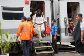 Penumpang Stasiun KA Baturaja melonjak, warga manfaatkan moment libur Waisak