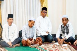 Ketua Komisi III DPRD Barut hadiri pelepasan jamaah calon haji