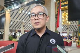 Manajemen Arema FC minta kepolisian usut kasus pelemparan bus pemain tim sepak bola Persik Kediri