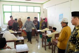 Wawako Maigus Nasir tinjau pelaksanaan ujian akhir MDTA dan TPQ se-Kota Padang