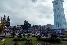 Libur Bulan Mei 2025, ayo berwisata ke Sumatera Barat