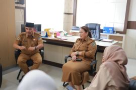 Pemkab Donggala mengajak masyarakat dan guru cegah kerusakan lingkungan