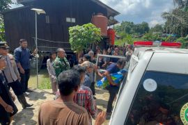 SAR berhasil  temukan balita terseret arus banjir di Samarinda