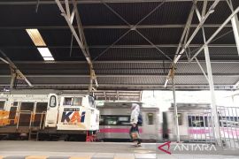 KAI Cirebon catat okupansi kereta mencapai 86 persen saat libur Waisak