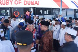 Ini pesan Bupati Bengkalis saat melepas 174 Jch ke Embarkasi Batam